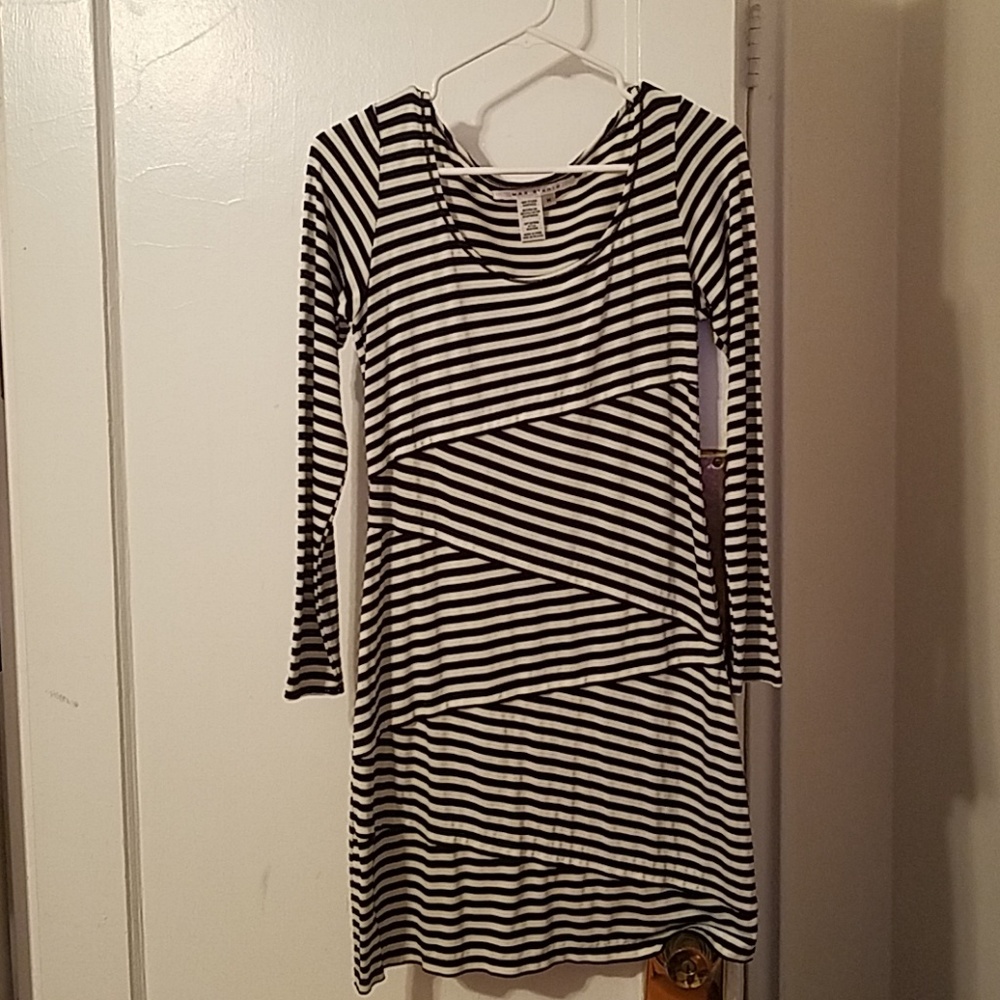 Max Studio Off White/Black Striped Dress